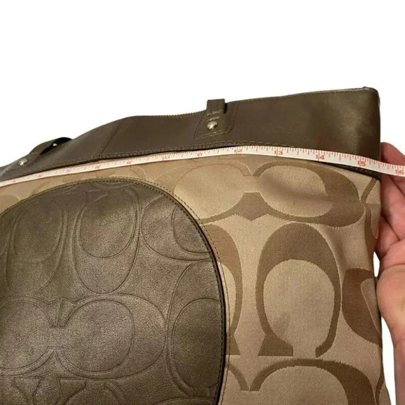 Coach Laura tan & brown signature large tote handbag - Picture 10 of 12